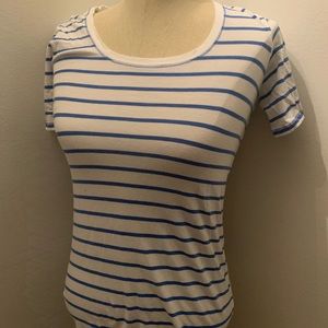 Lululemon striped t-shirt